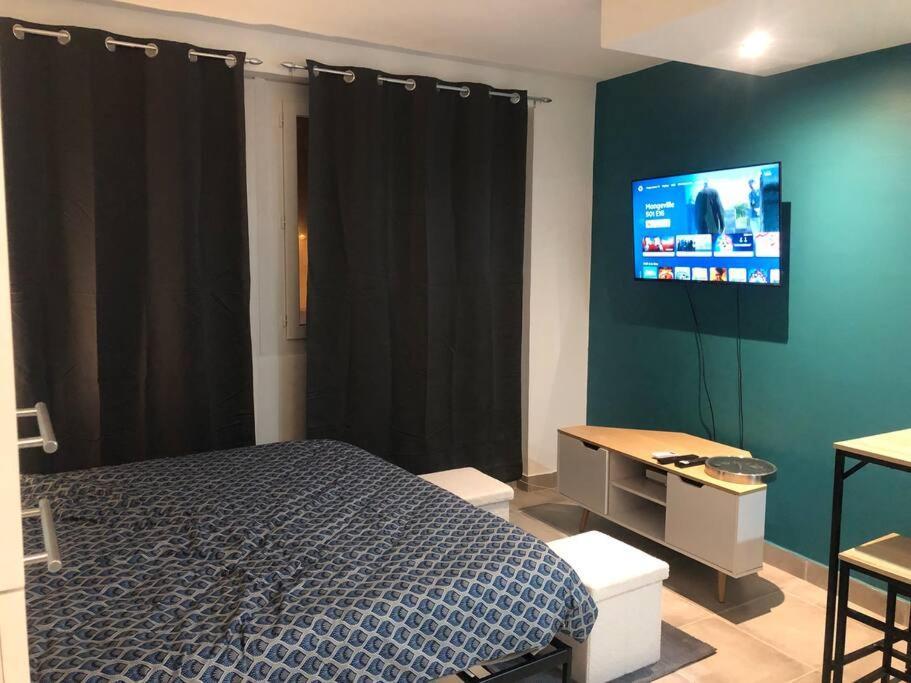 Studio Confortable Avec Balcon วีเนิฟ-โซร์-ล็อต ภายนอก รูปภาพ